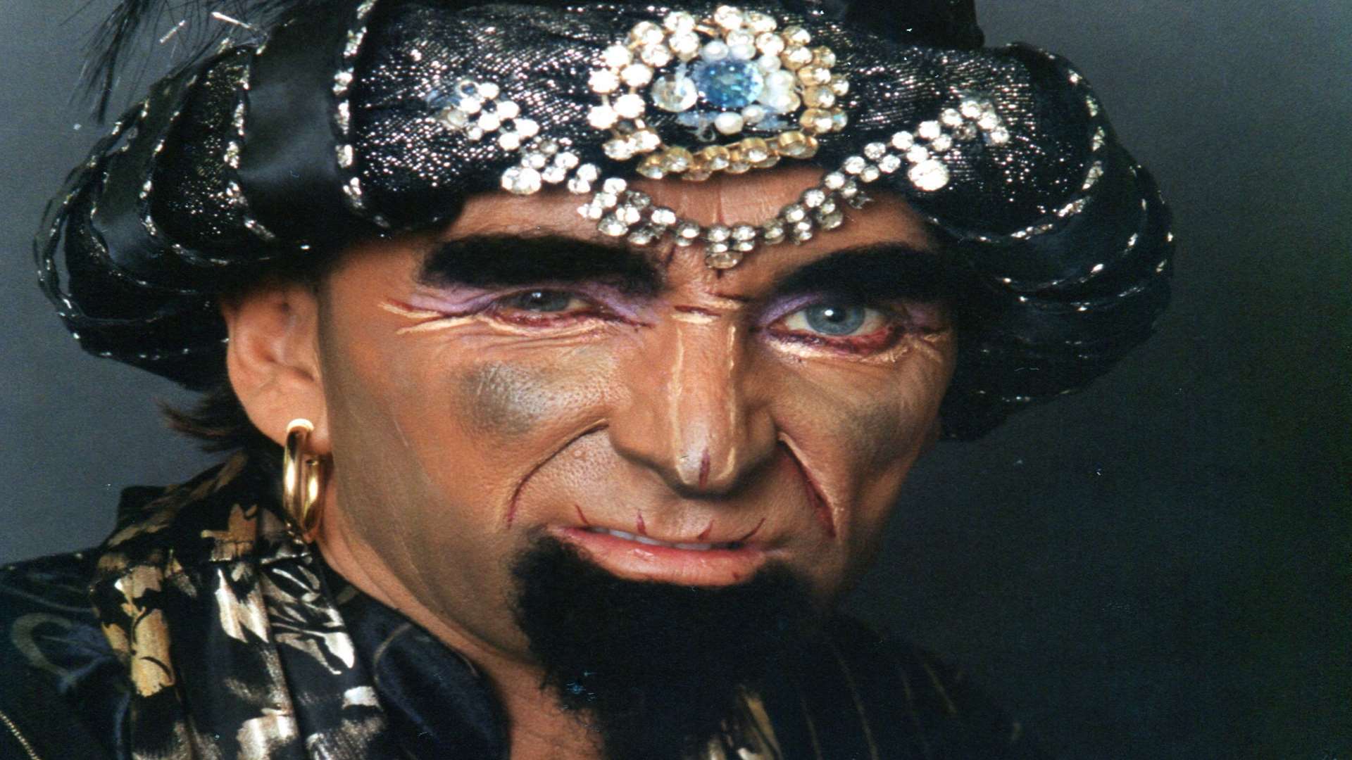 Actor Simon Gregory remembers 50 years of performing with selfpenned show