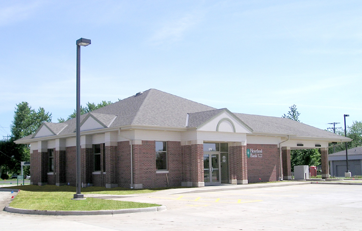 Heartland Bank And Trust Company Kenyon & Associates, Architects