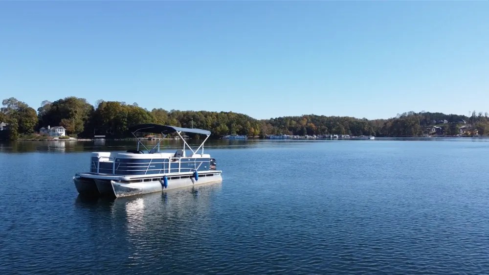 Explore the Best Activities and Attractions Around Lake Keowee Keowee