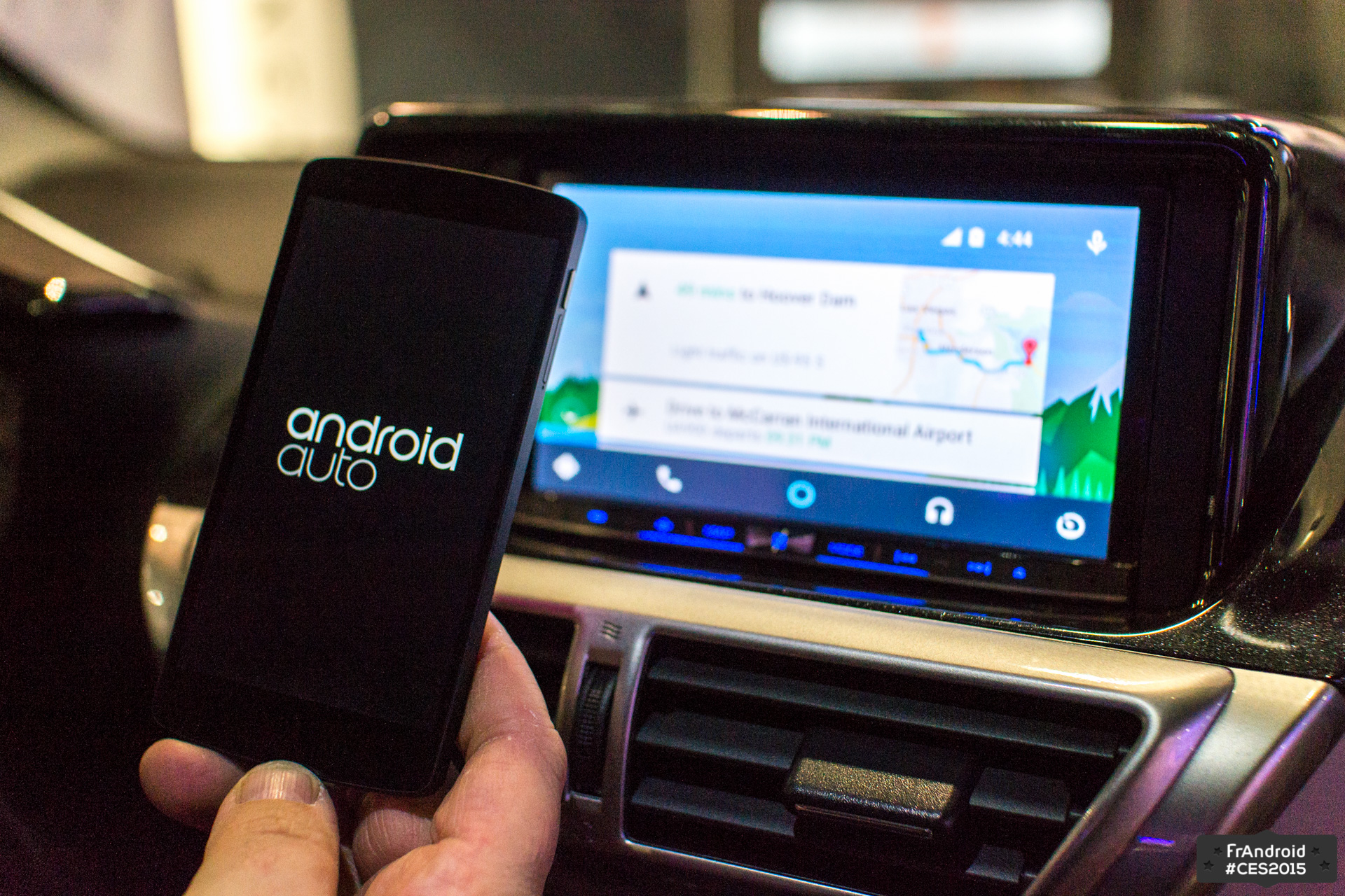 Apple CarPlay & Android Auto le match des applications connectées