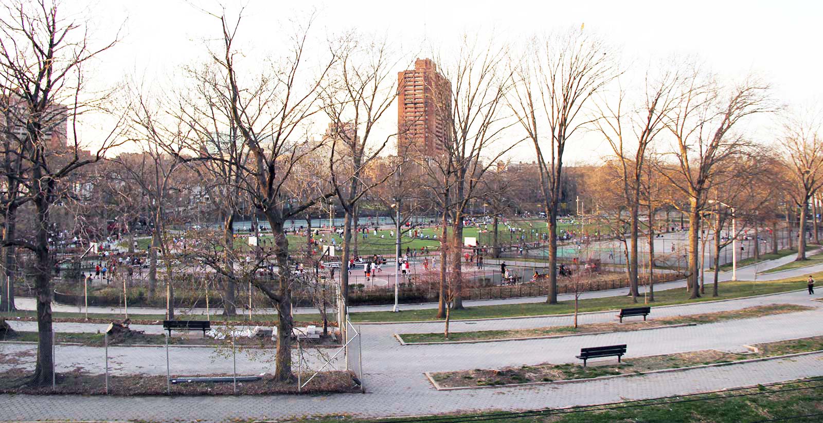 Bronx Photo 1000 Williamsbridge Oval Park