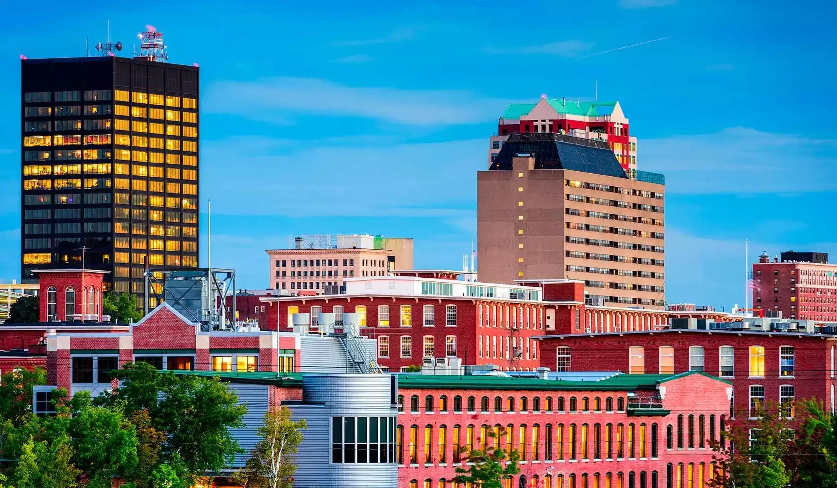 Southern New Hampshire University جامعة جنوب نيو هامبشاير