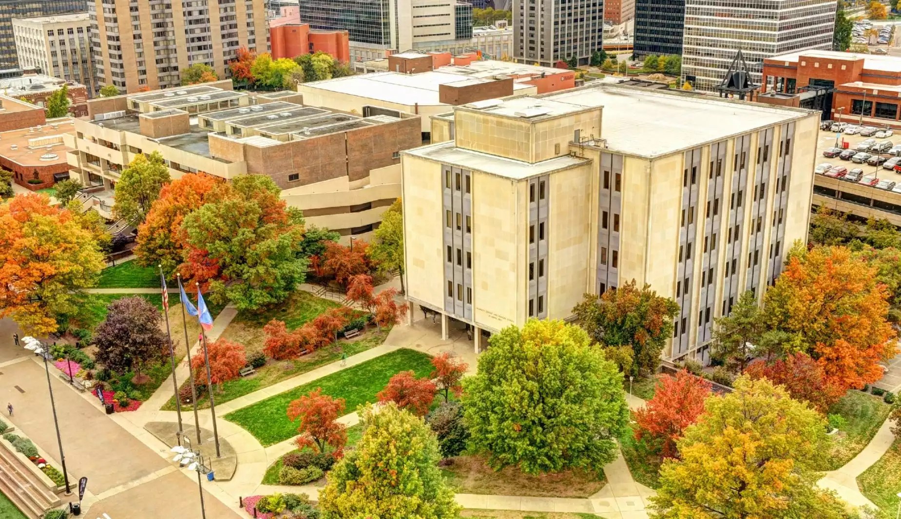 جامعة دوكسين Duquesne University