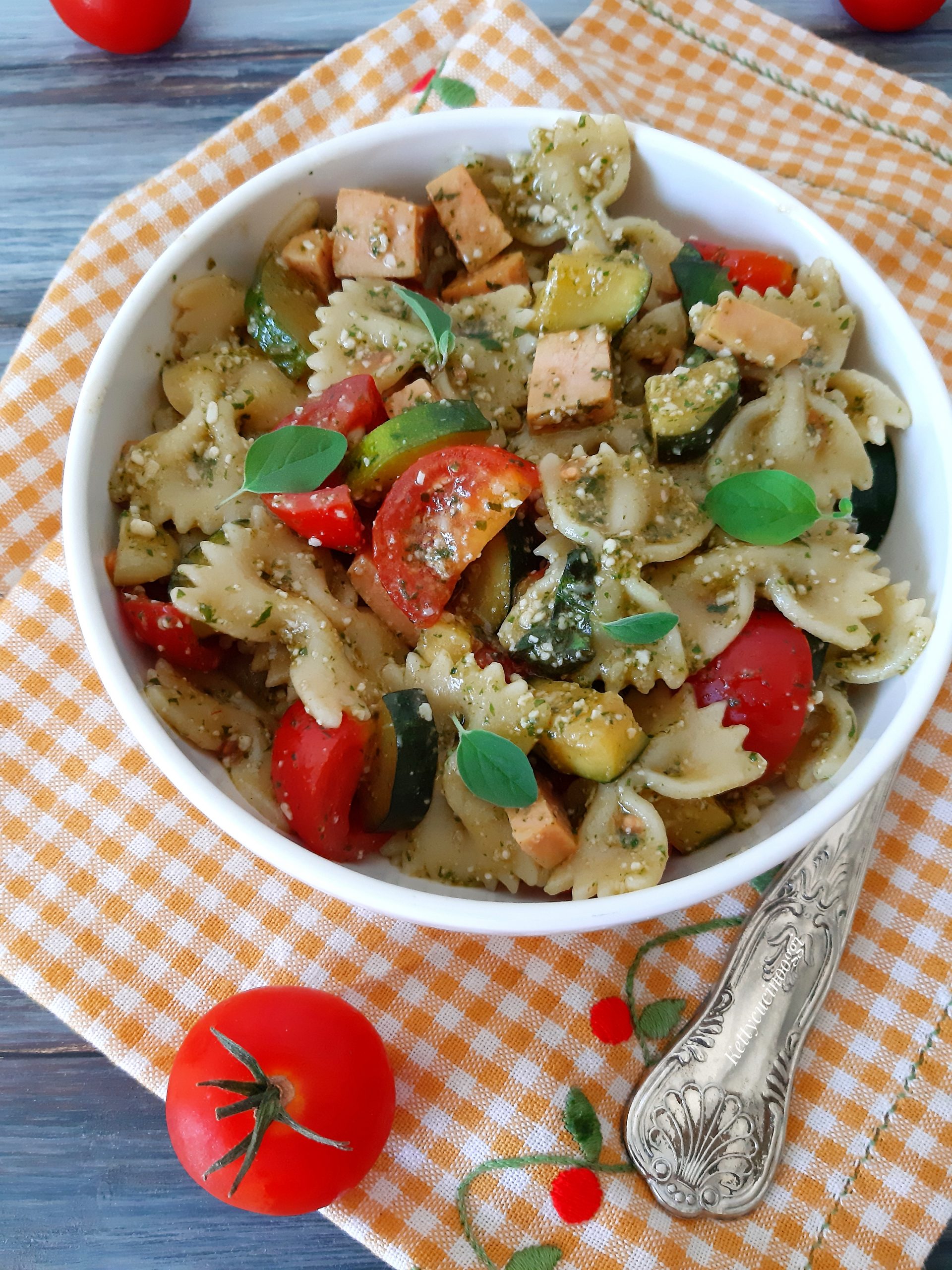 PASTA FREDDA PESTO E PROSCIUTTO Ketty cucino oggi?