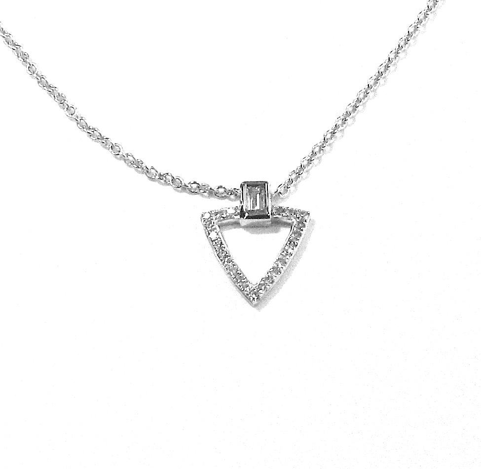 9ct White Gold Diamond Pendant Kevan Scott Jeweller & Goldsmith