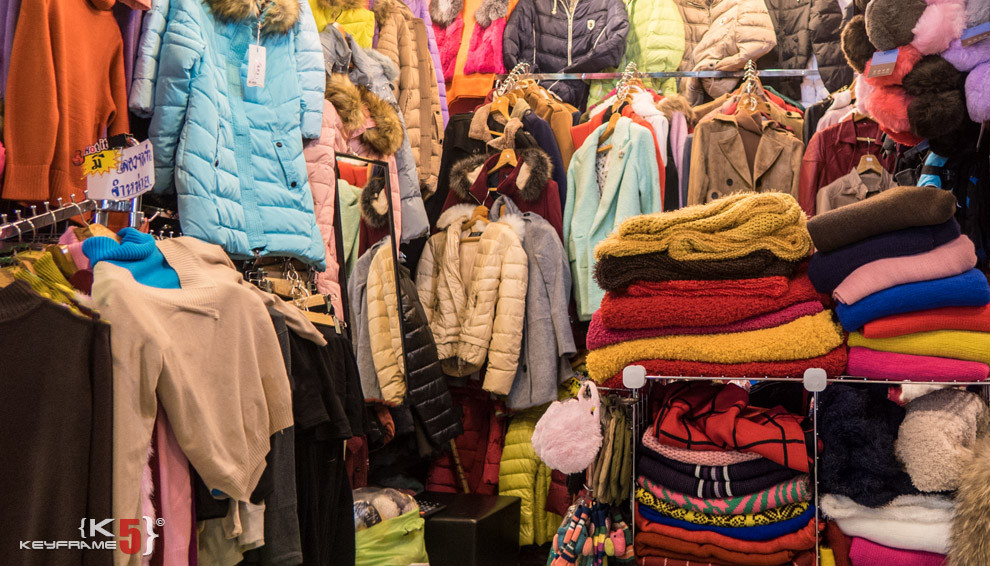 winterclothes Keyframe5