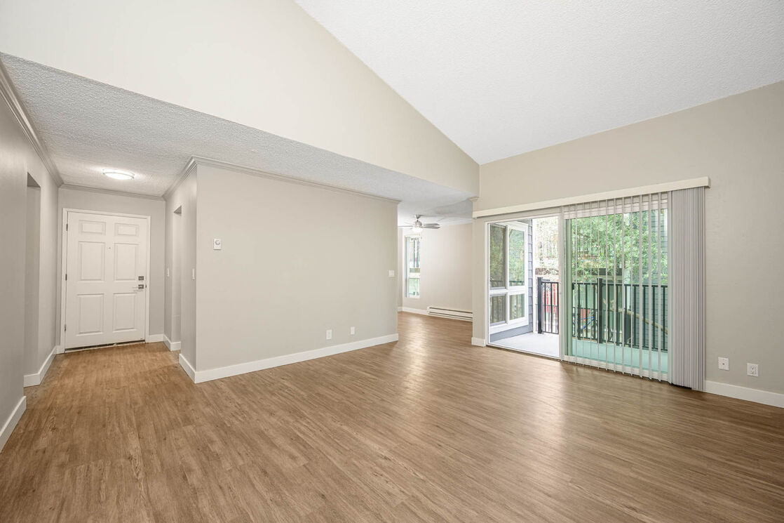 Brookside Park Corporate Housing, Furnished Apartment, Short Term