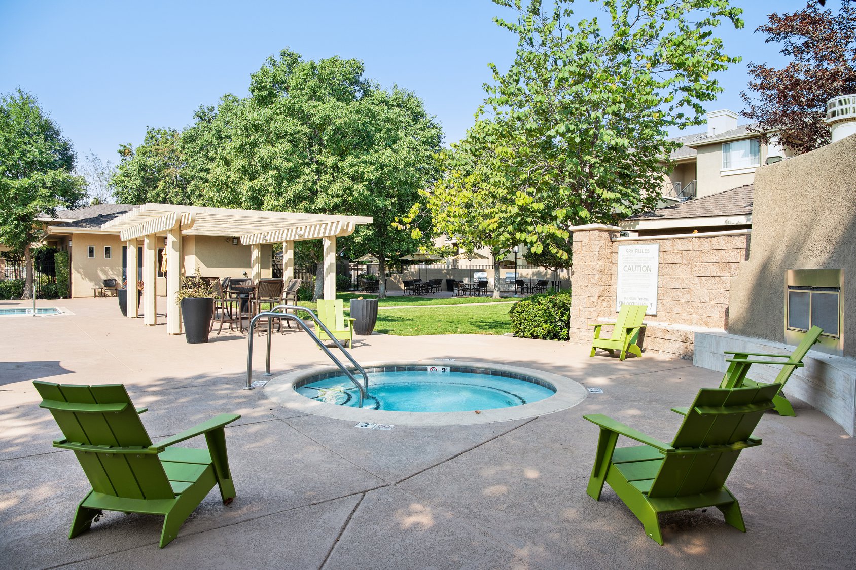 Cross Pointe Corporate Housing, Furnished Apartments, Short Term