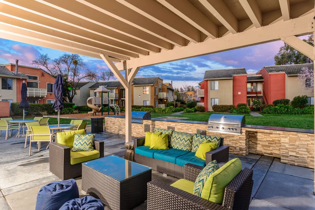 Crossbrook Furnished Apartments, Short Term Rental, Serviced Home