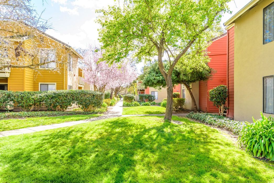 Crossbrook Furnished Apartments, Short Term Rental, Serviced Home