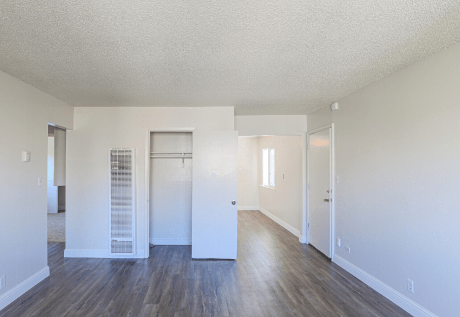 Garden Court Extended Stay, Serviced Housing, Corporate Apartments
