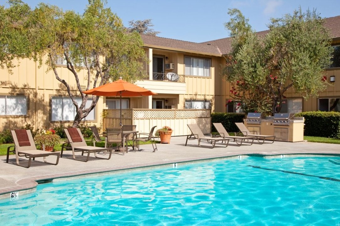 Maplewood Corporate Apartment, Extended Stay, Furnished Rental