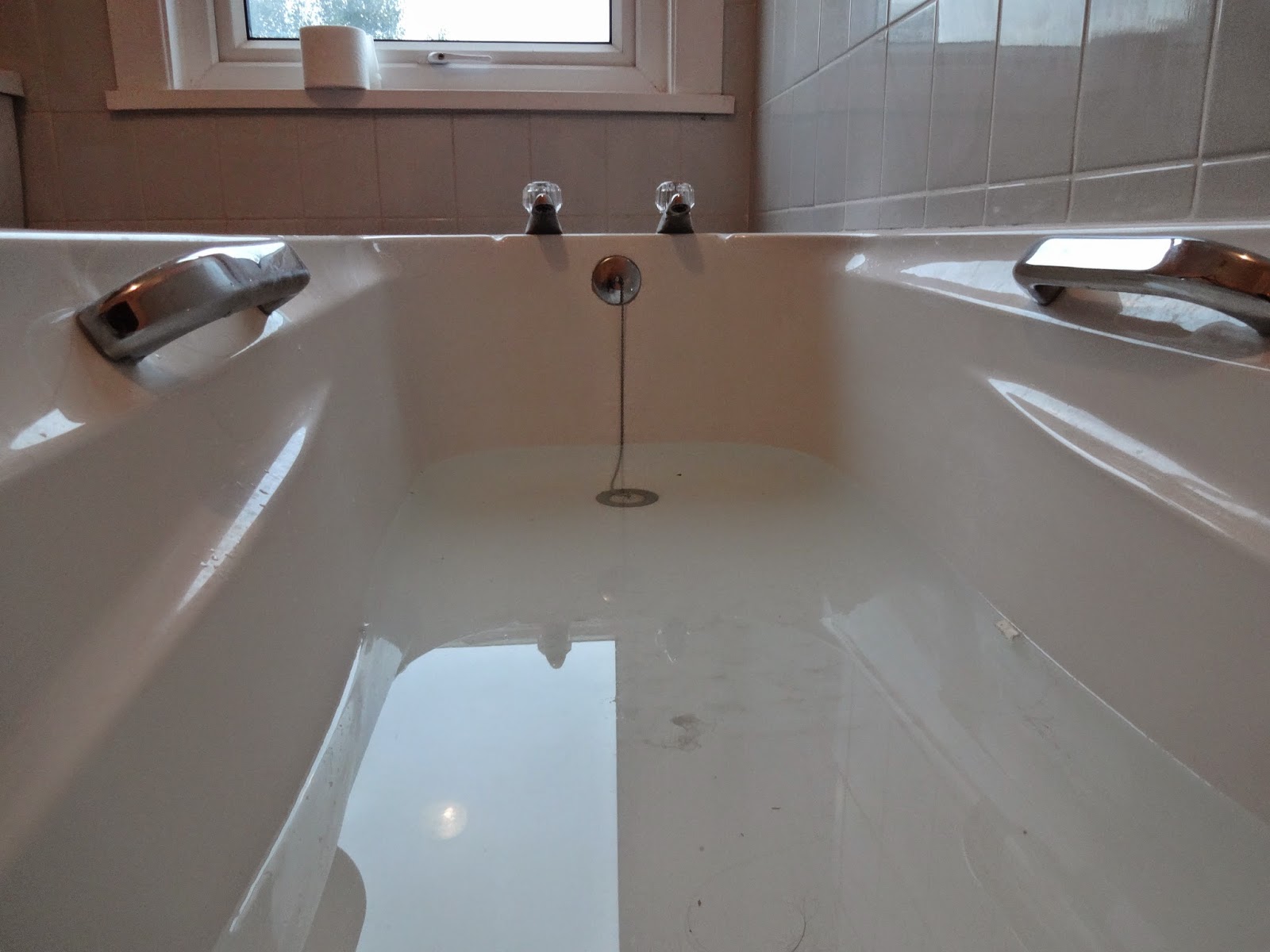 Not Enough Hot Water To Fill a Bath? Kezzabeth DIY & Renovation Blog