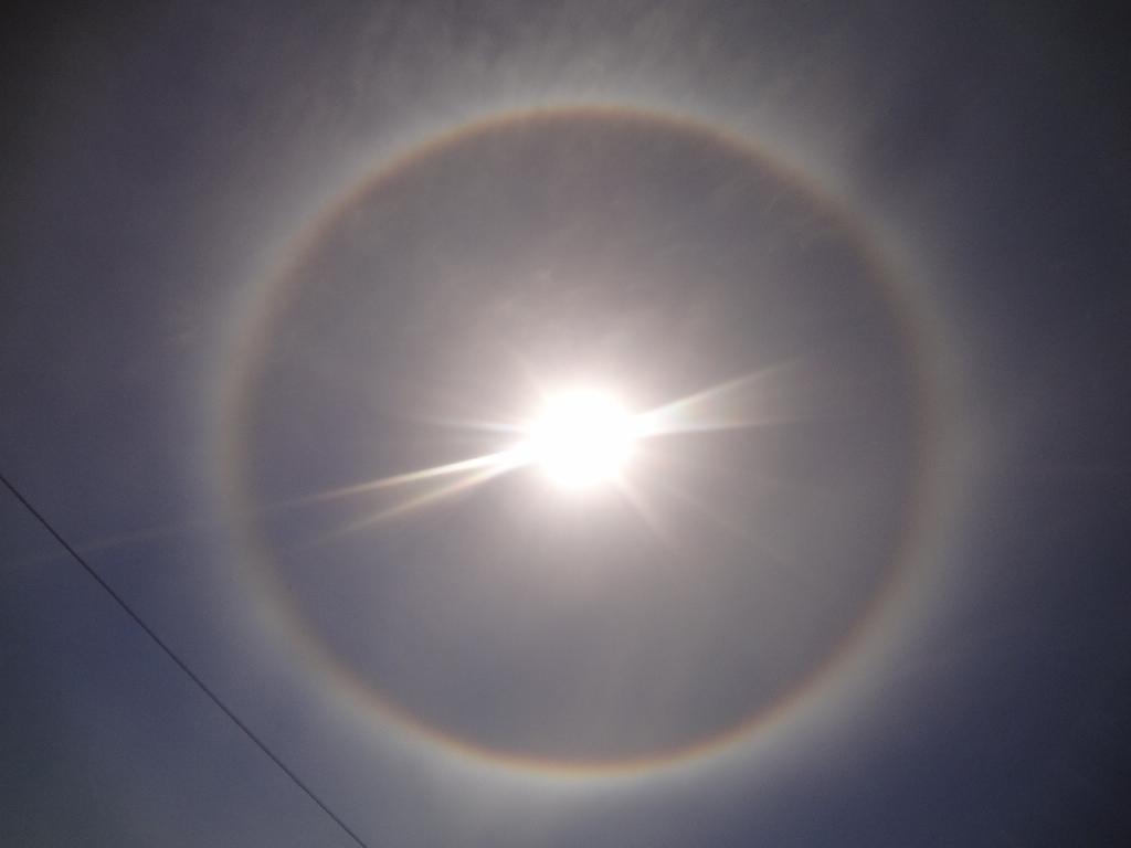 Bob Connell took a picture of the Sun with a ring around Bob Connell took a picture of the Sun with a ring around