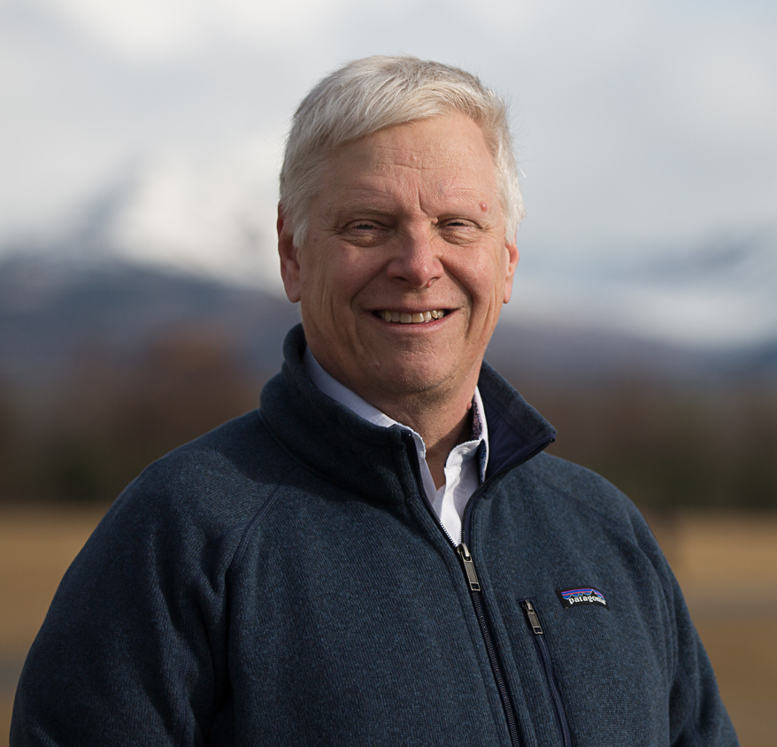 Lindbeck visits Petersburg while campaigning for Congress KFSK