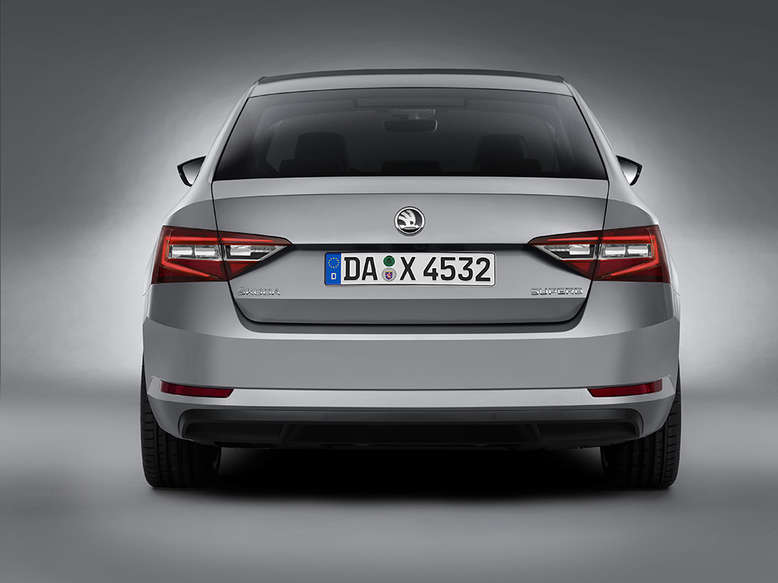 Skoda Superb III, Heckansicht, 2015, Foto Skoda