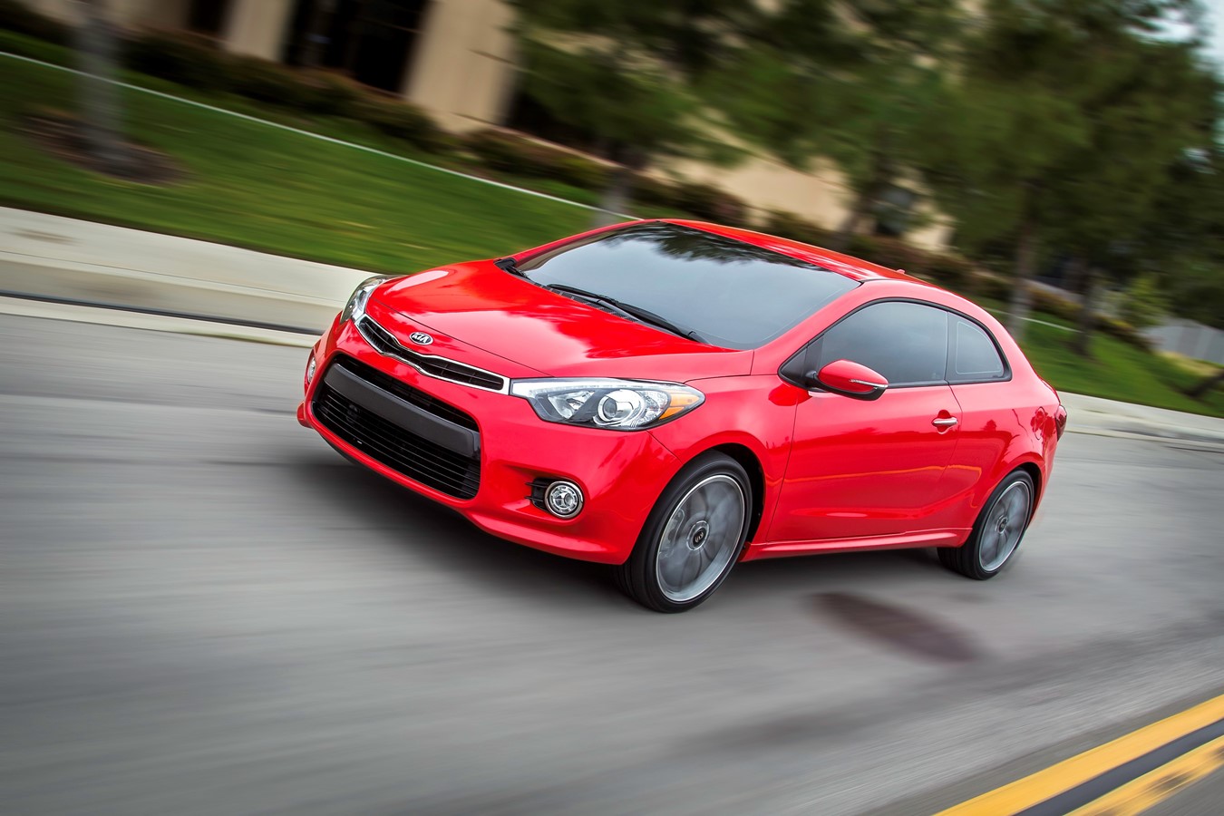 Kia Motors America Unveils All-New Turbocharged Forte Koup At 2013 New York Auto Show