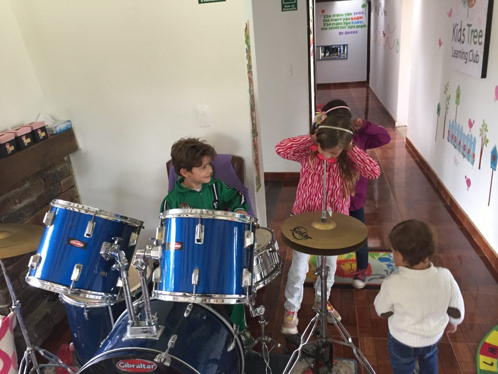 ktlc musica 03