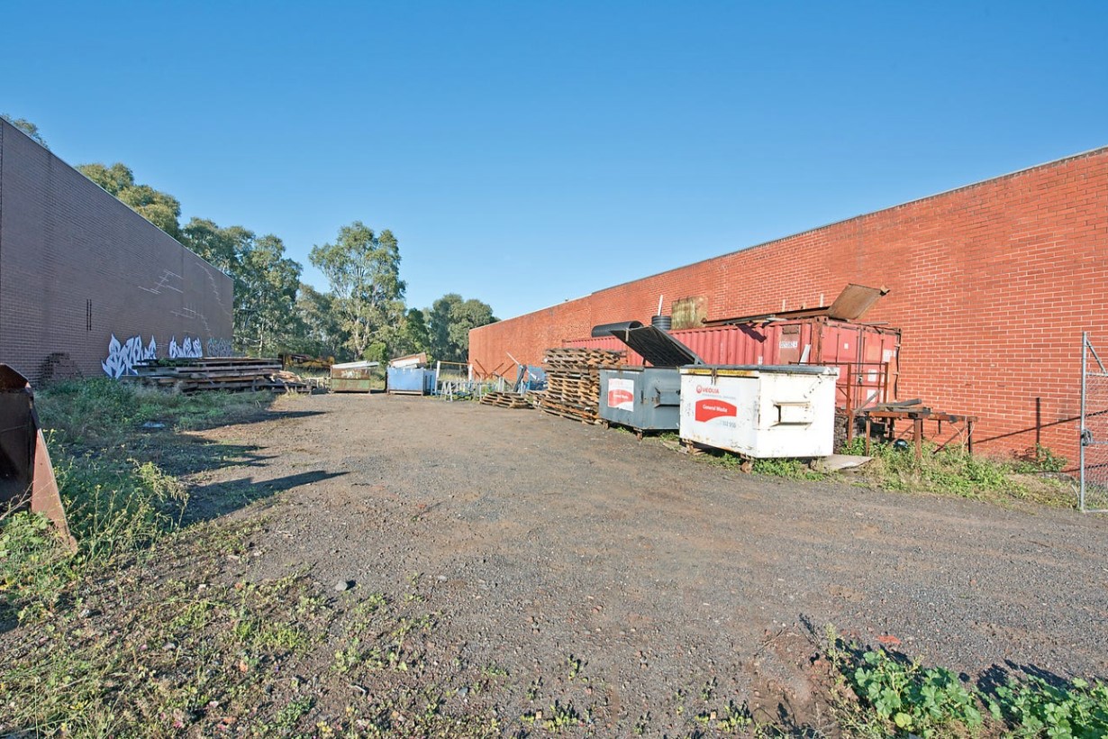 FOR SALE INDUSTRIAL LAND THORNBURY Killen Thomas