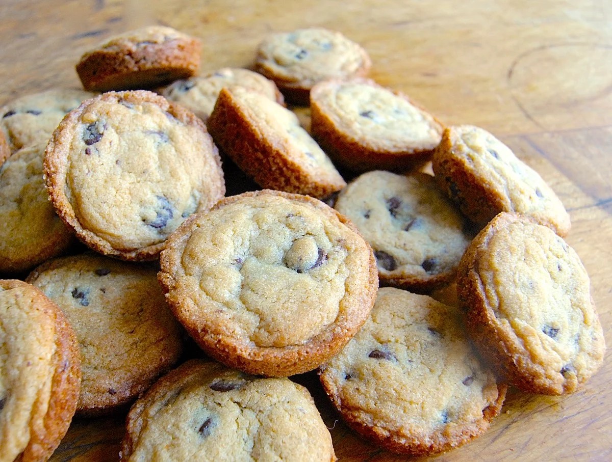 Bake chocolate chip cookies in a muffin pan King Arthur Baking