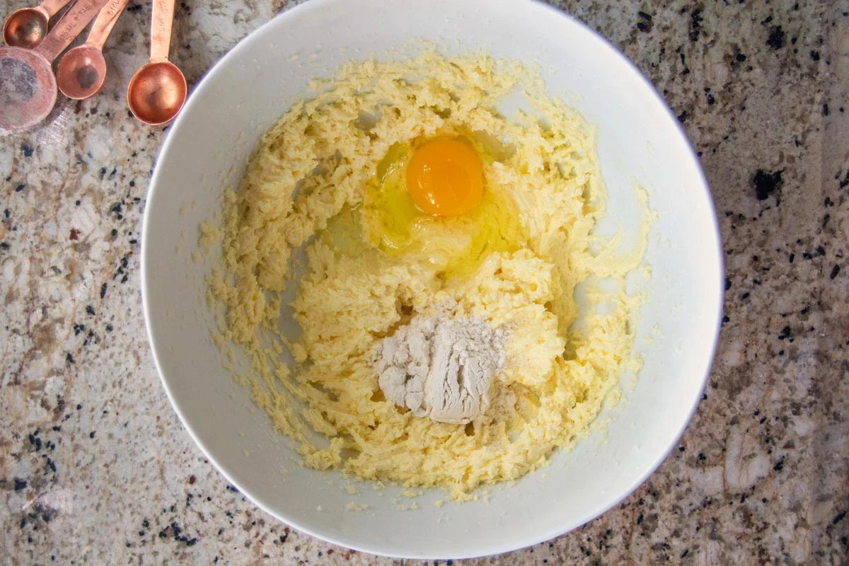 A pastry chef’s trick for preventing curdled cake batter King Arthur Baking