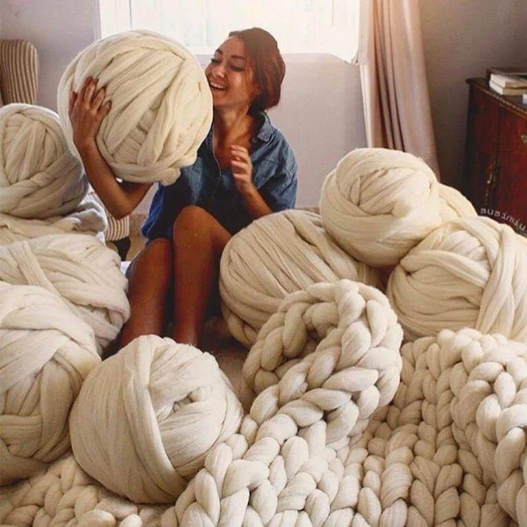Explore the best super chunky yarn wholesale options in Russia