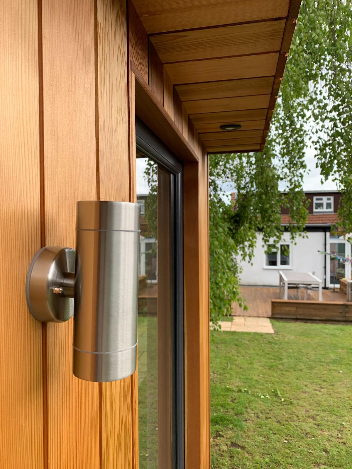 Garden room electrics Kingdom Rooms