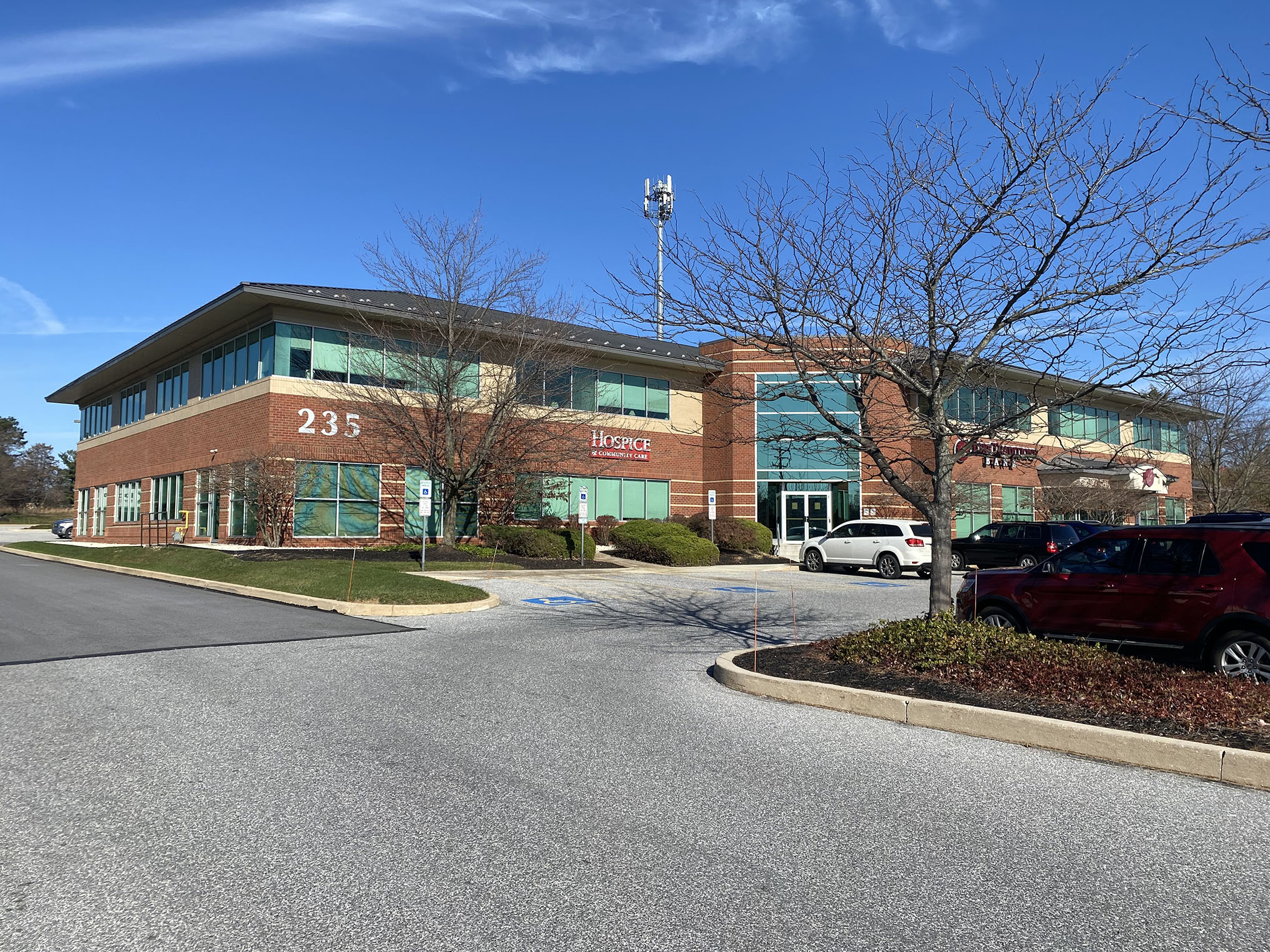 235 St. Charles Way, 2nd Floor, Suite 260 Kinsley Properties