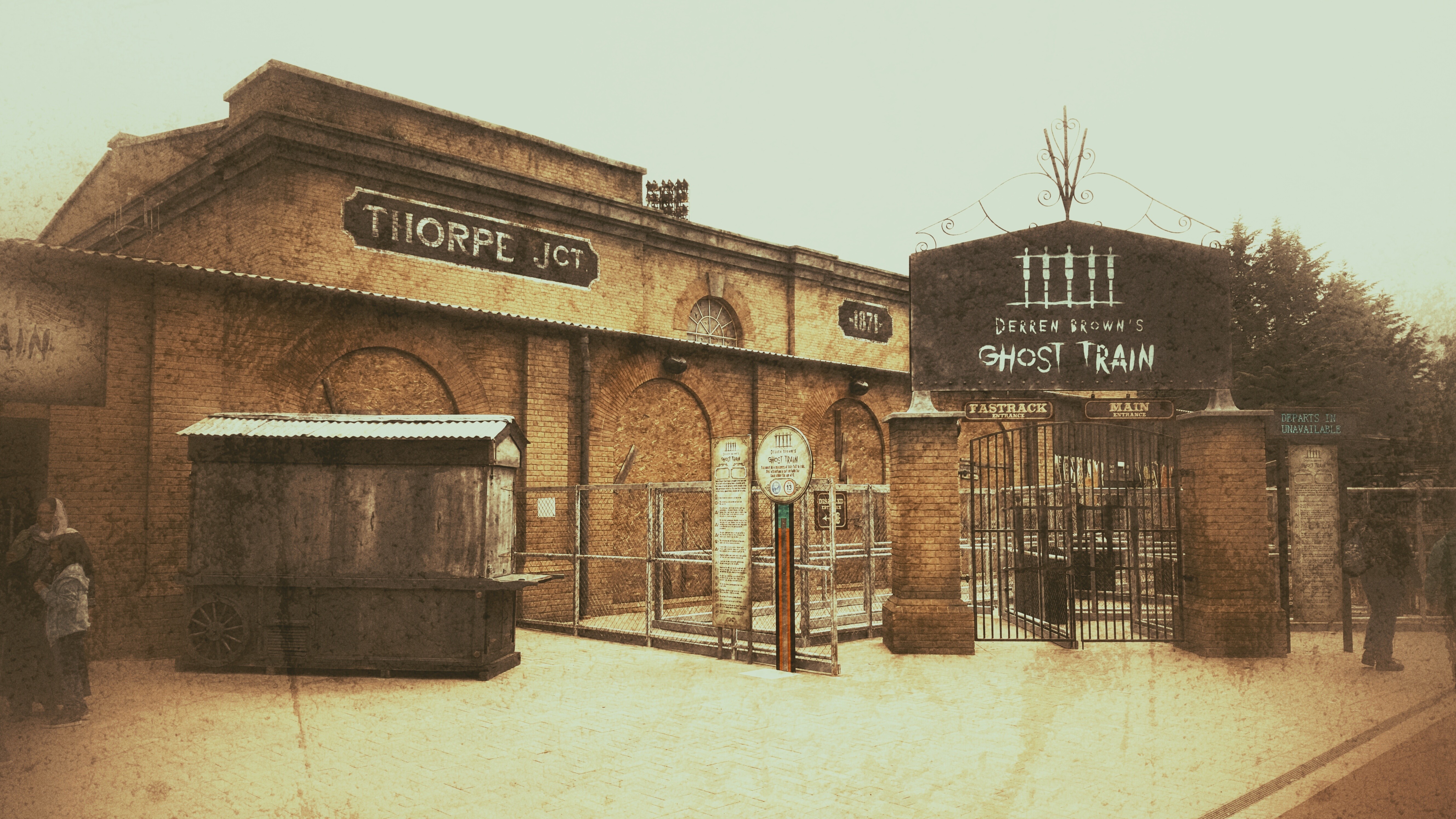 Review Derren Brown's Ghost Train at Thorpe Park Now