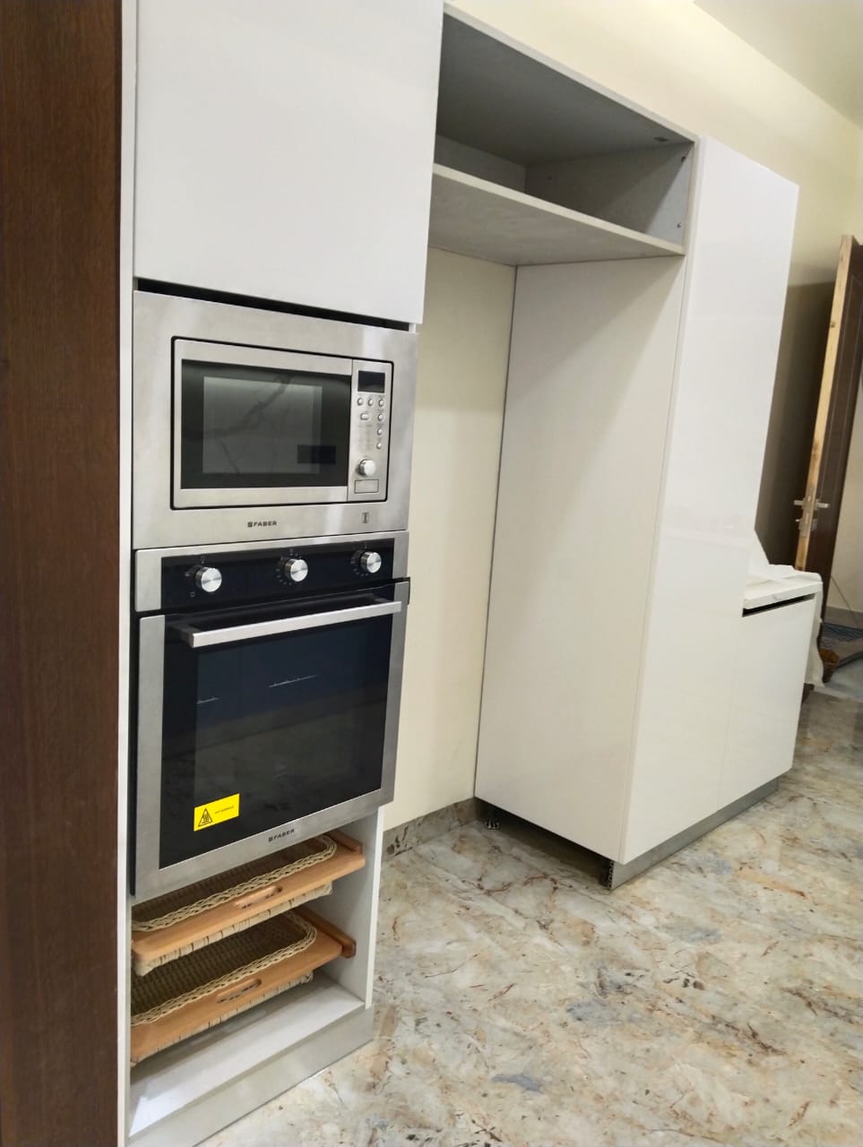 Modular kitchen in Lucknow Get Best Designs at Best Prices