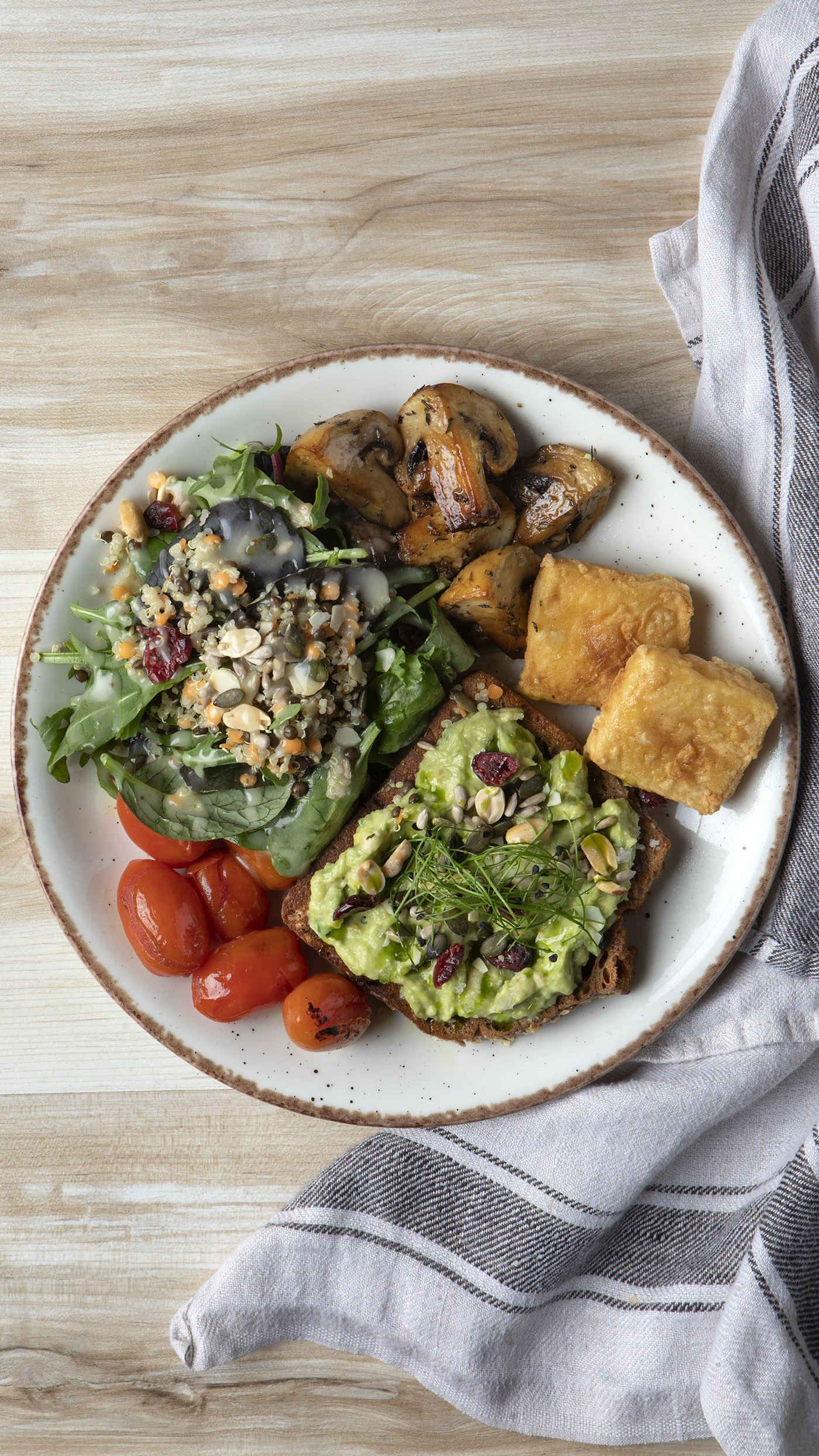 Brunch Kitchen Lab Cafe