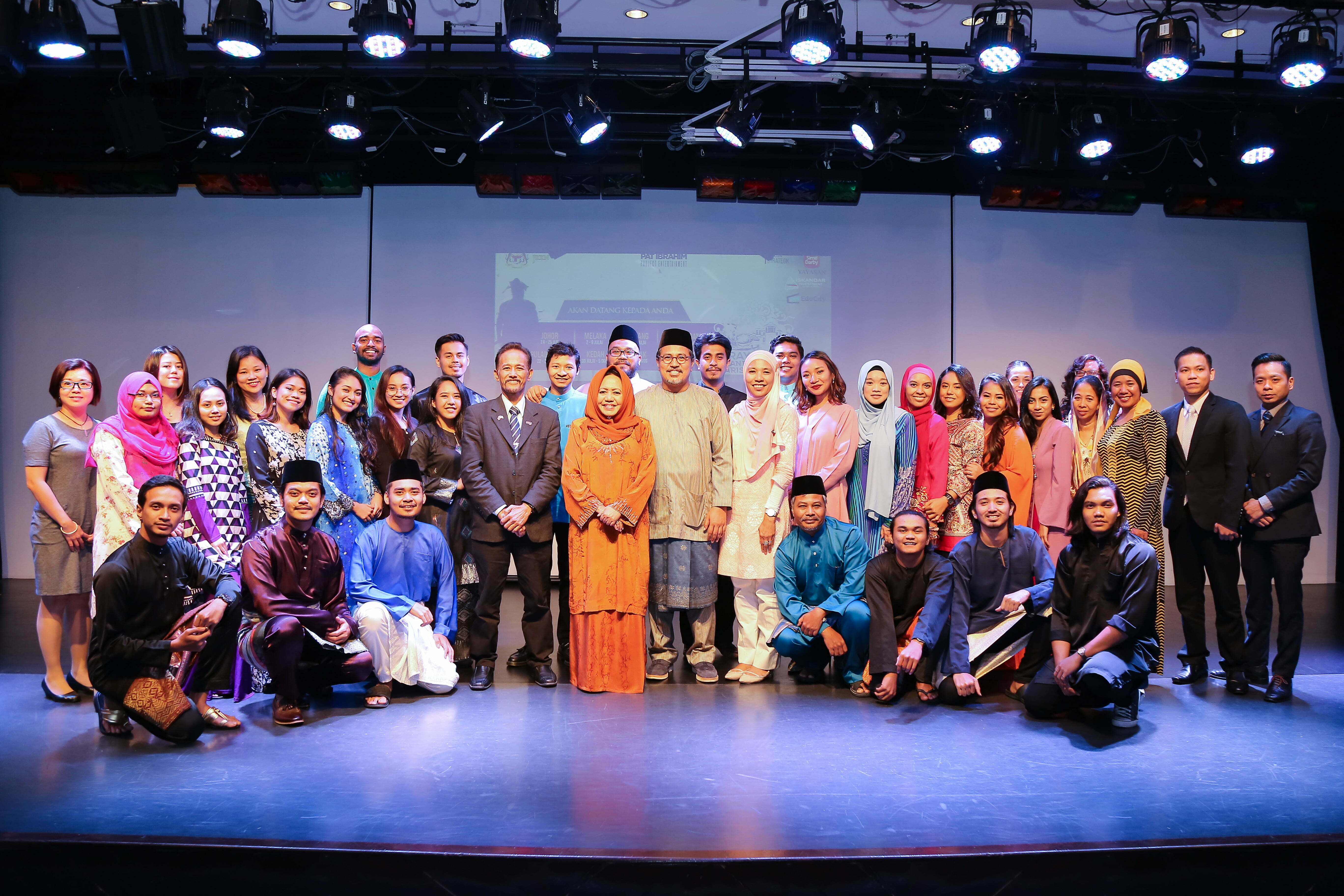 Jerayawara Pekan Bangsawan Warisan Budaya Perhatian Korporat