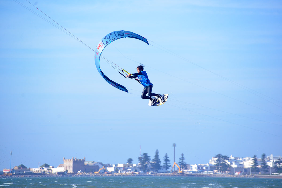 Kitesurfing in Essaouira in the wintertime KiteWorldWide