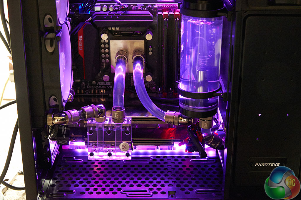Overclockers UK Infin8 Nebula Custom Watercooled Gaming PC