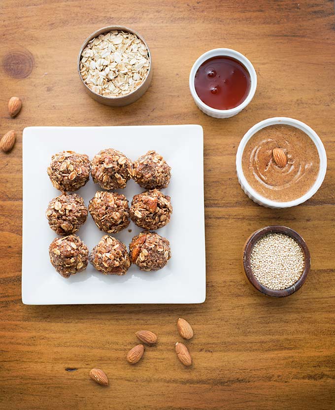 Chocolate Quinoa Energy Bites - almond butter, oats, quinoa, honey and protein powder packed into a healthy energy bite for a quick and easy snack!