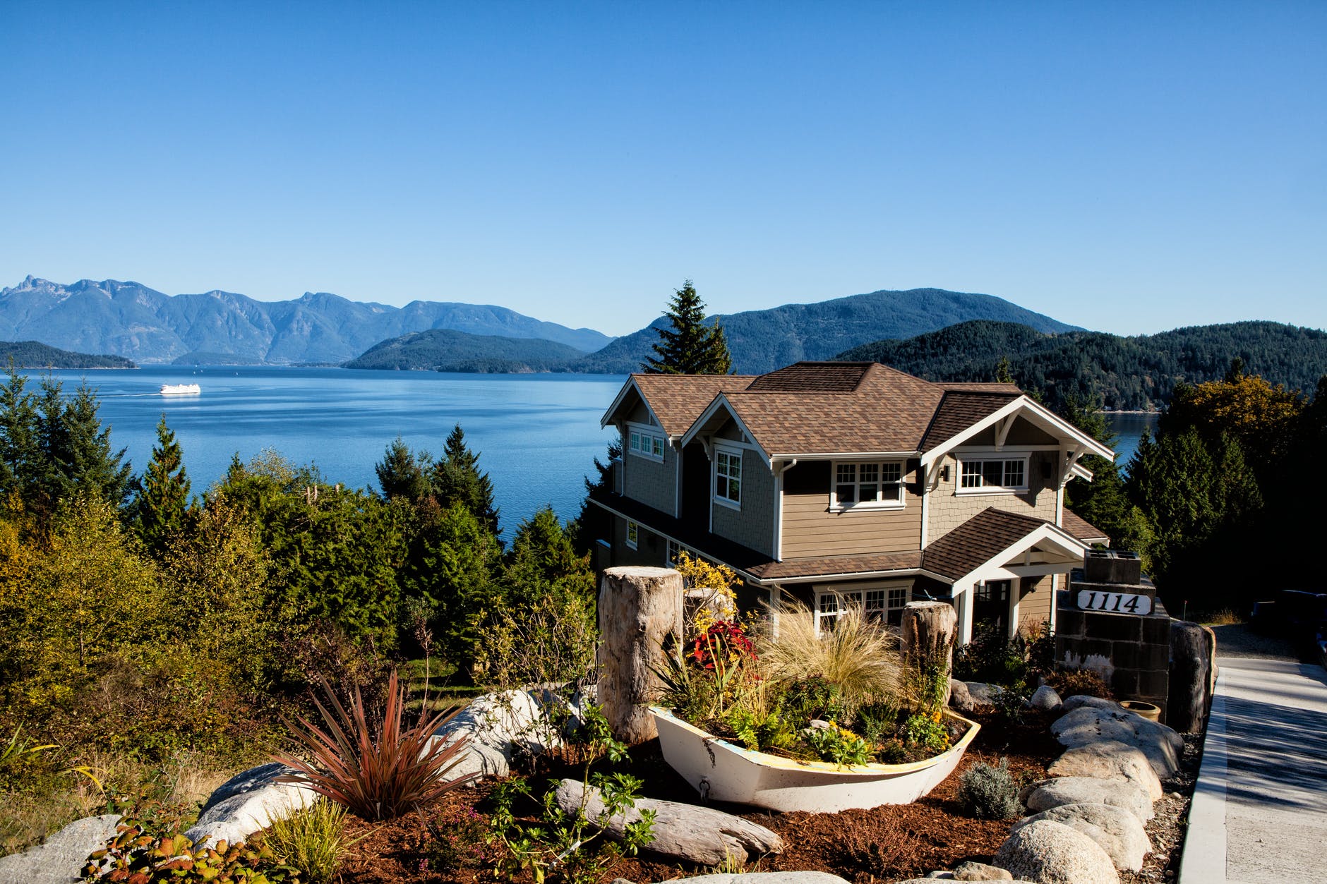 4 Ways to Increase Value of a Lakefront Property Kiwi Docks