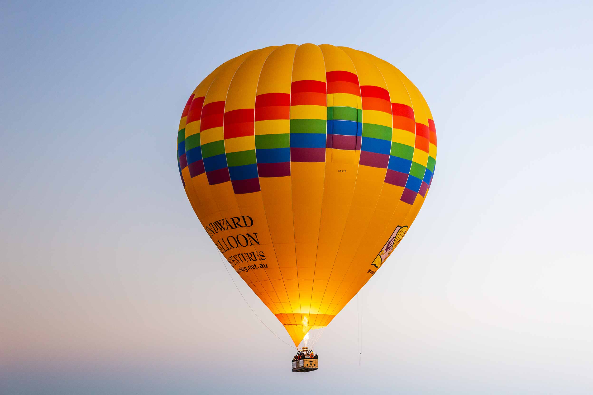 Providing energy to businesses across WA, like Avon Valley ballooning.