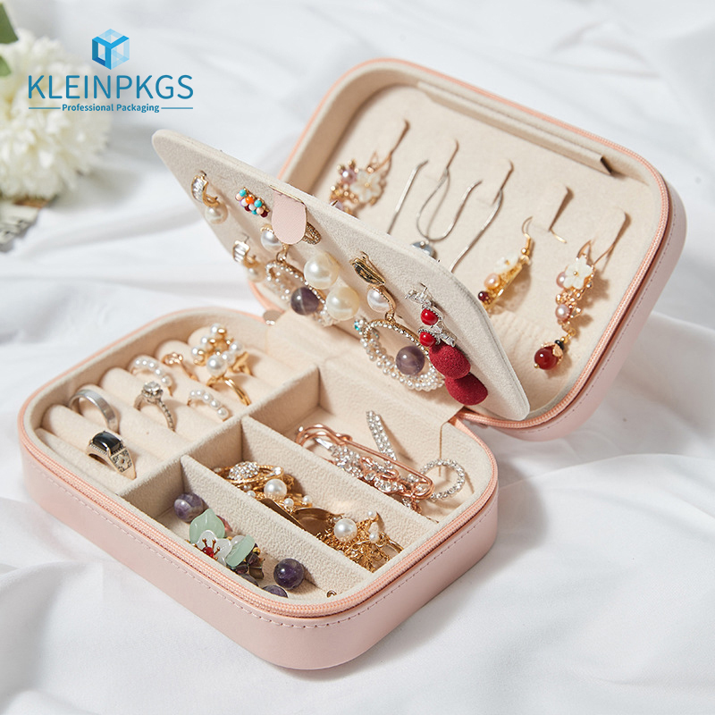 Velour Jewelry Boxes kleinpkgs