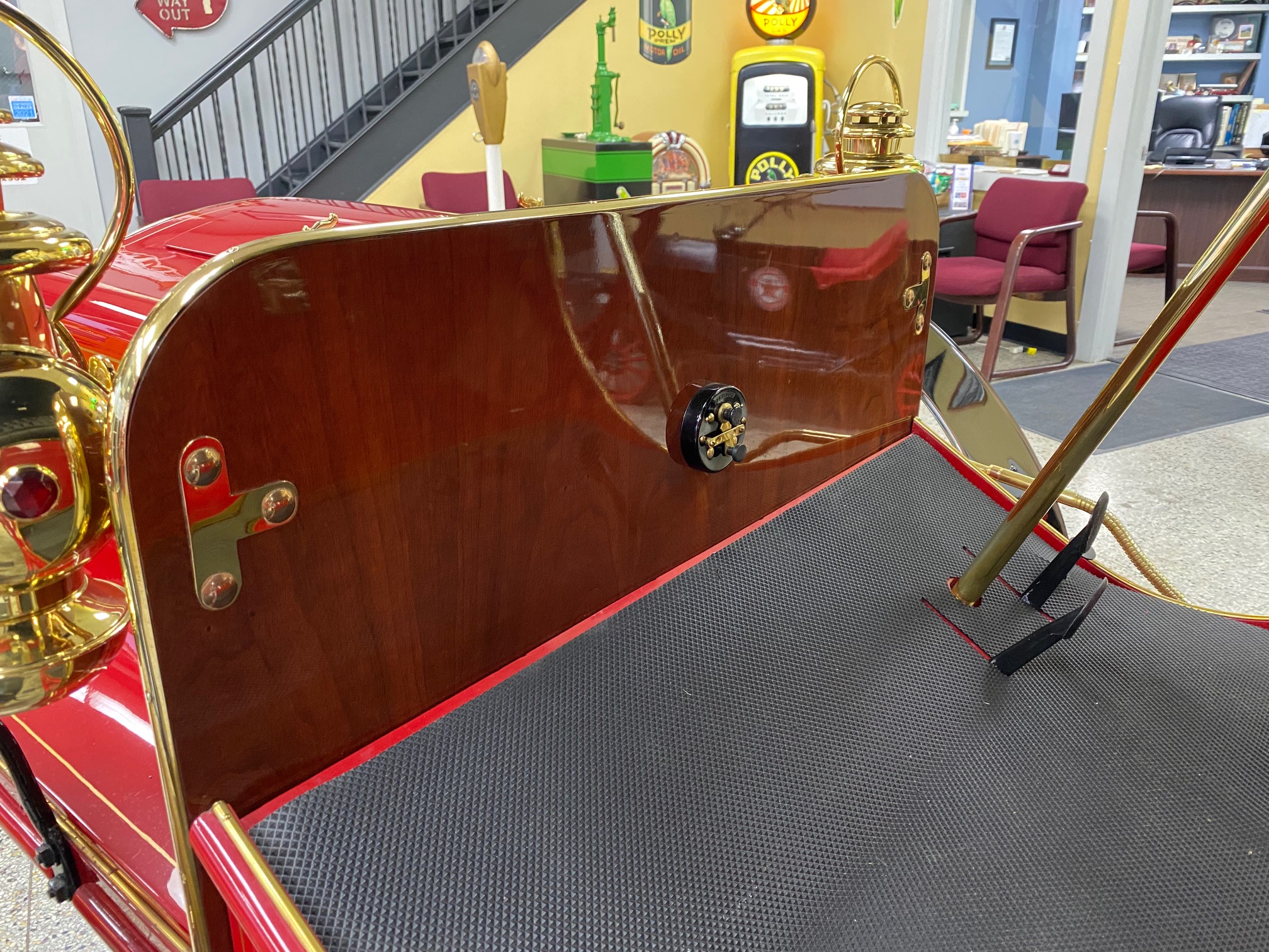 Classic & Muscle Car Dealer Klemme Klassic Kars Davenport, Ia