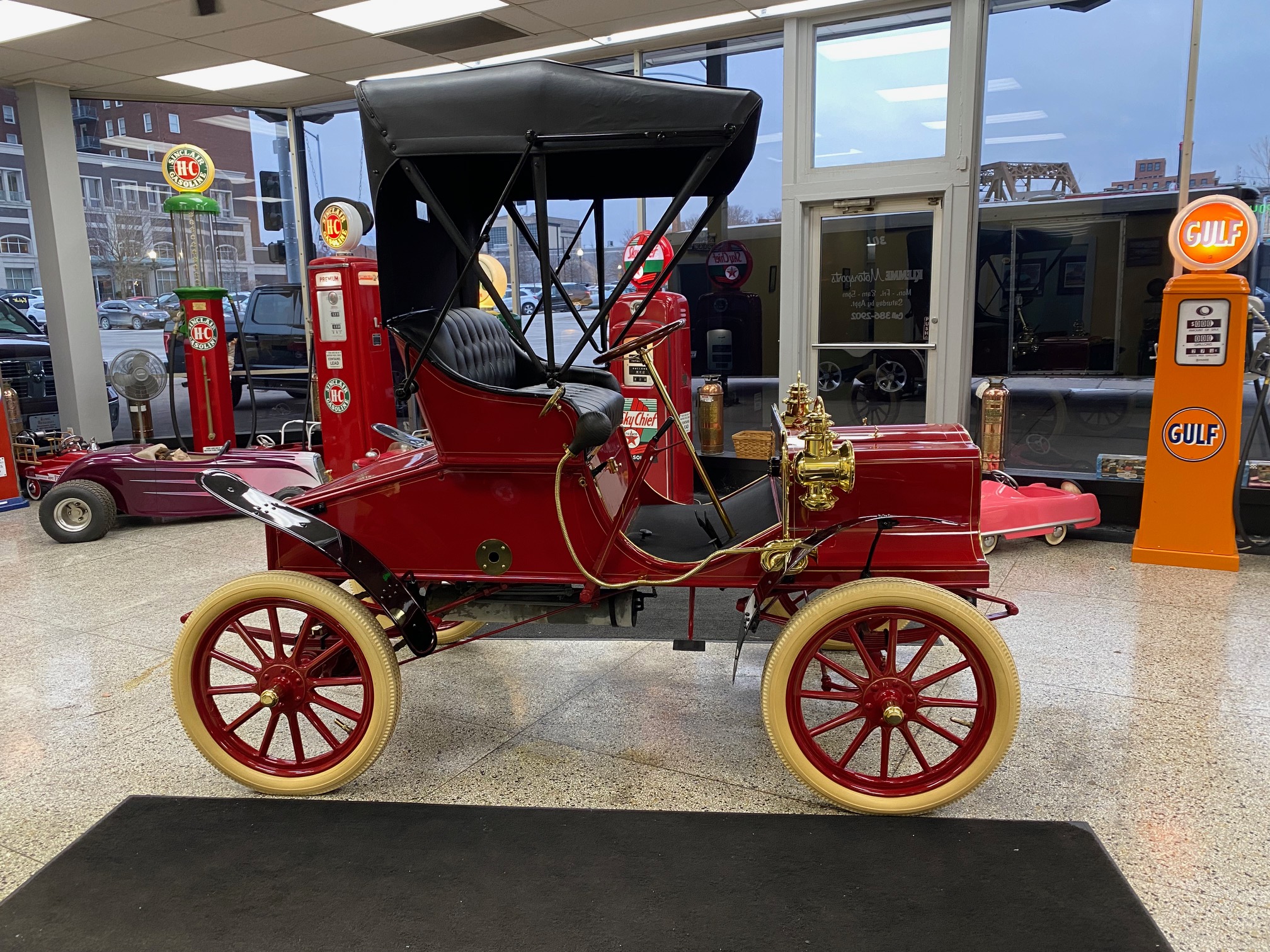 Classic & Muscle Car Dealer Klemme Klassic Kars Davenport, Ia