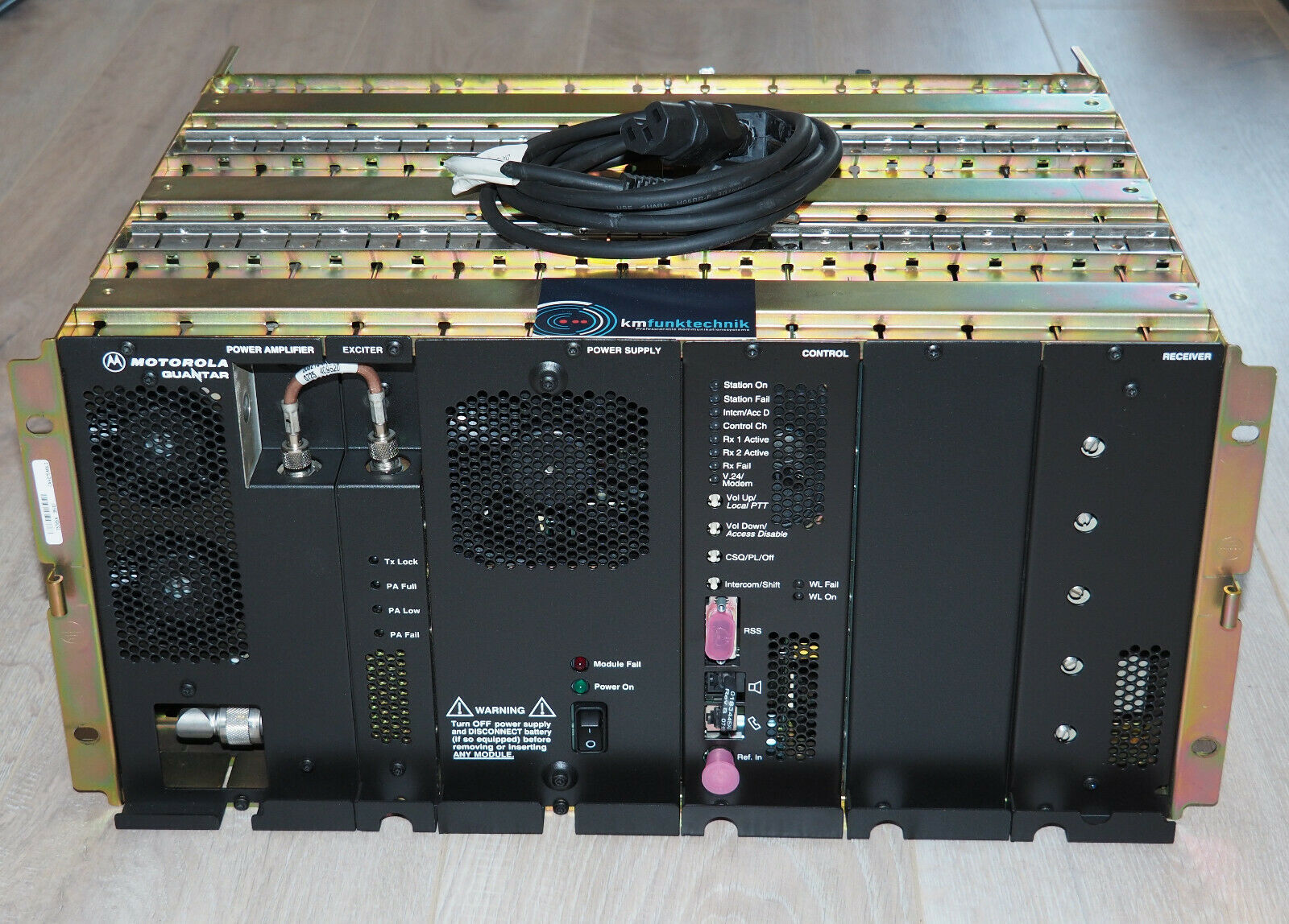 Motorola Quantar VHF Base Station Repeater Astro P25 KMFUNKTECHNIK