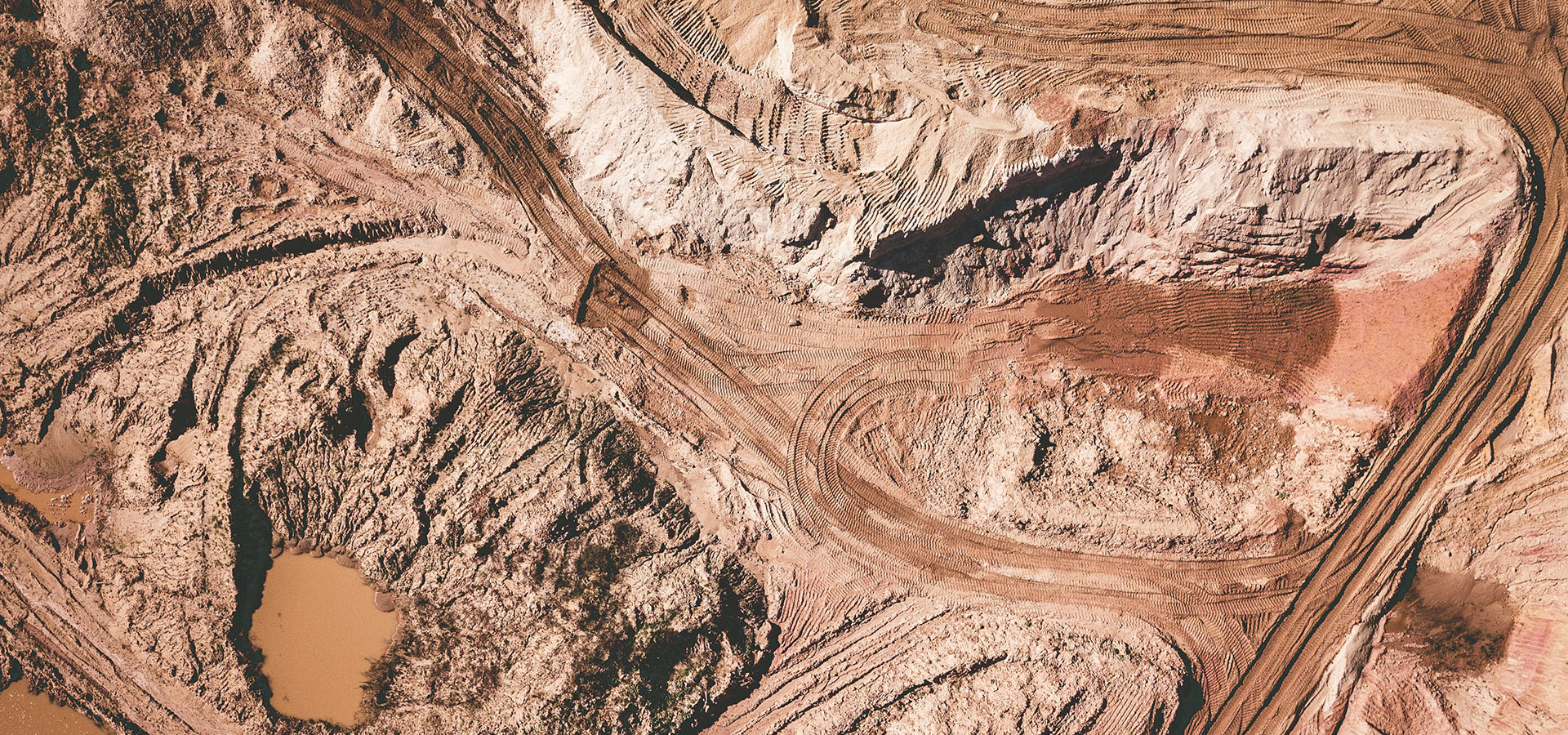 KM Mining LLC Limestone and River Rock Quarries