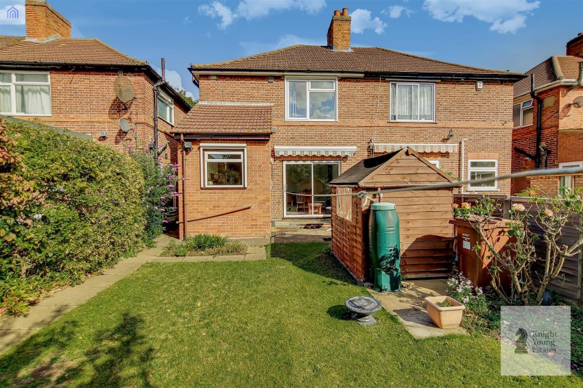 Colwyn Crescent, Hounslow, 3 bedroom, House SemiDetached