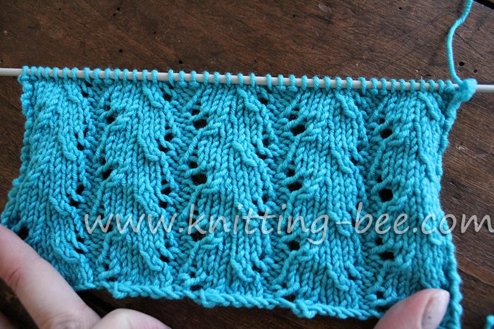 An Easy and Free Ribbed Lace Knitting Stitch You'll Love