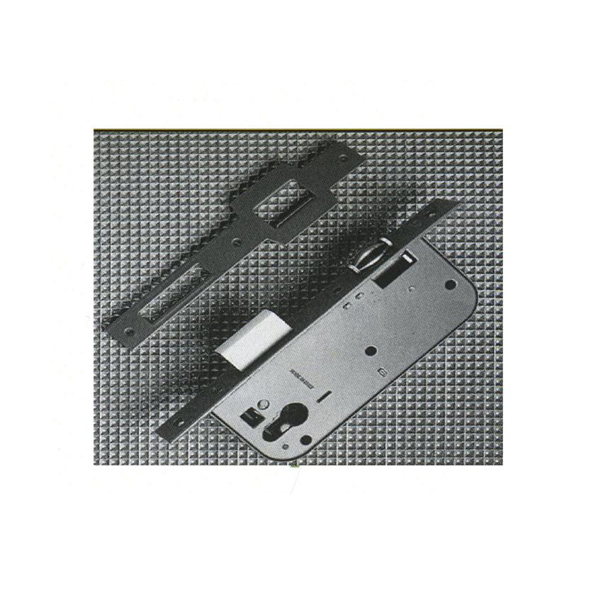 Yale Locks Knobs & Knockers