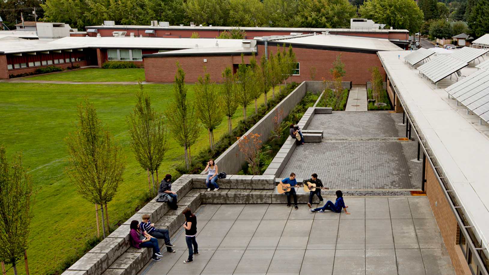 Hayes Freedom High School Knot