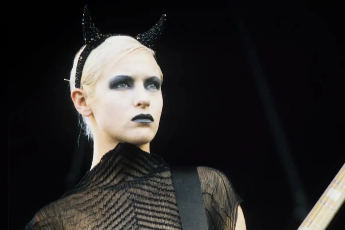 The Argument That Made a Rock Star How D’arcy Wretzky Joined Smashing
