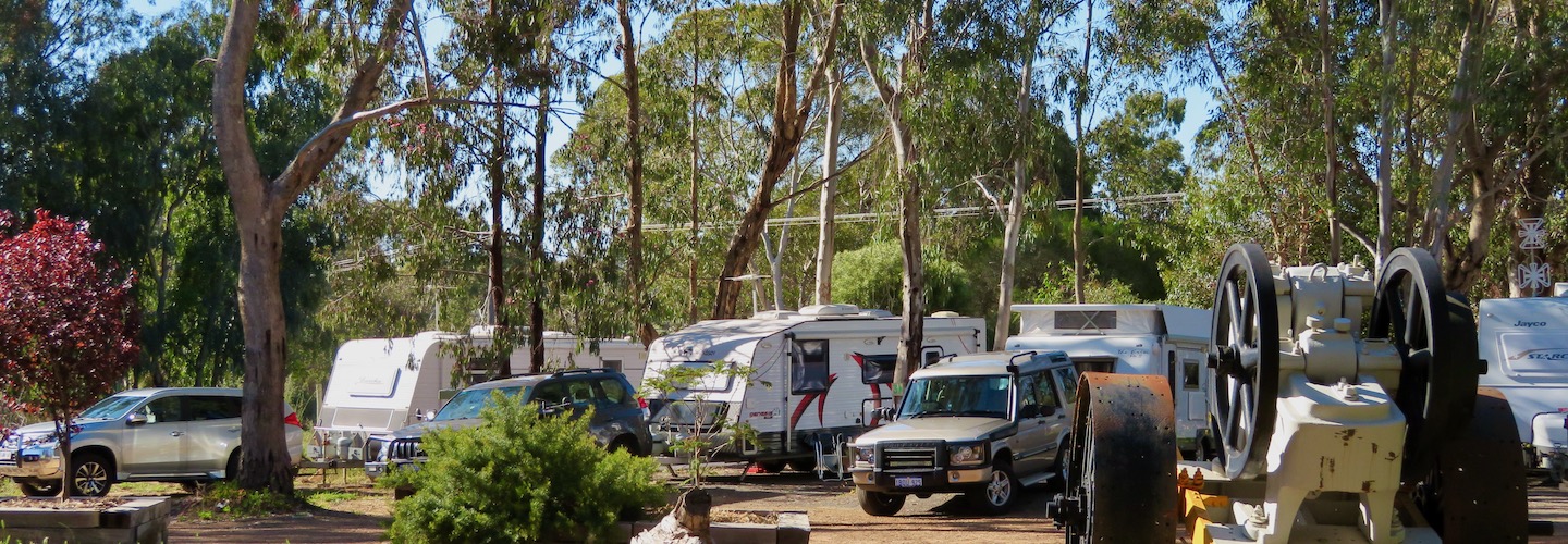 Kojonup Caravan Park Serenity under the trees