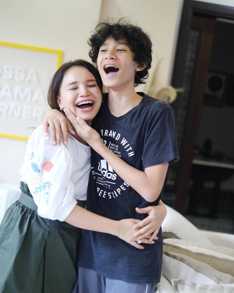 anak buah lelaki in english