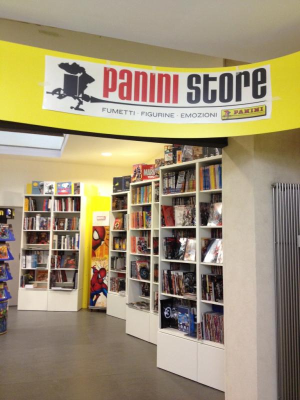 Apre il primo Panini Store Komixjam Manga, Anime e Comics
